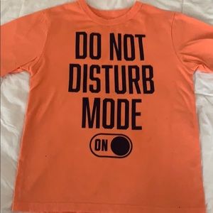 Children’s place boys salmon graphic tee 5/6